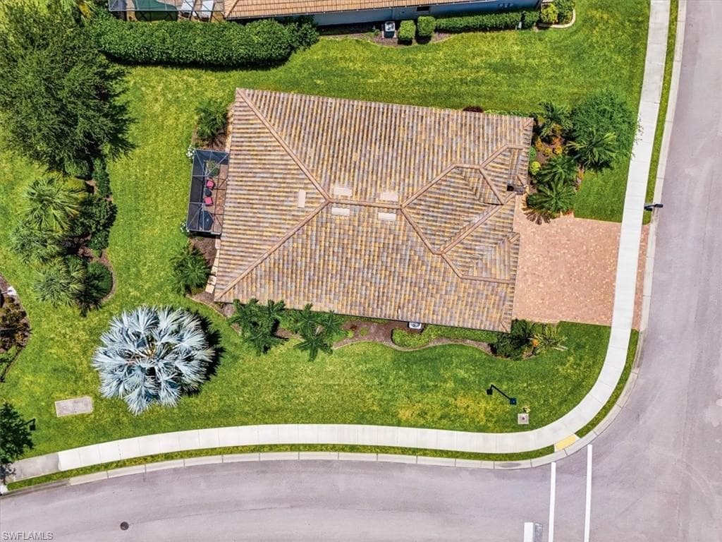 20503 Black Tree LN-34