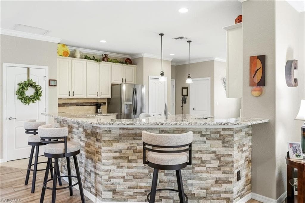 20503 Black Tree LN-10