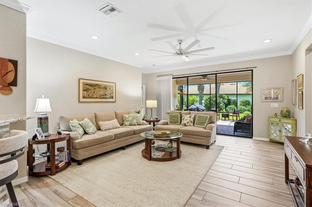 20503 Black Tree LN-14