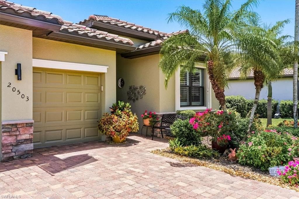 20503 Black Tree LN-45