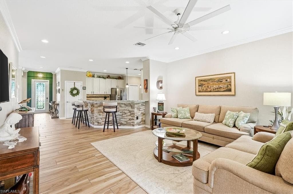 20503 Black Tree LN-15