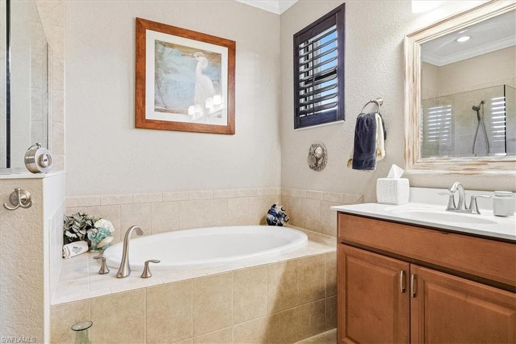 20503 Black Tree LN-40