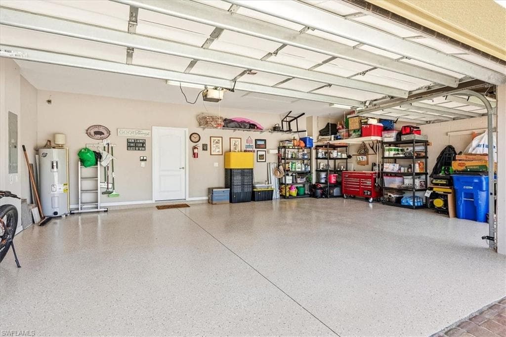 20503 Black Tree LN-31