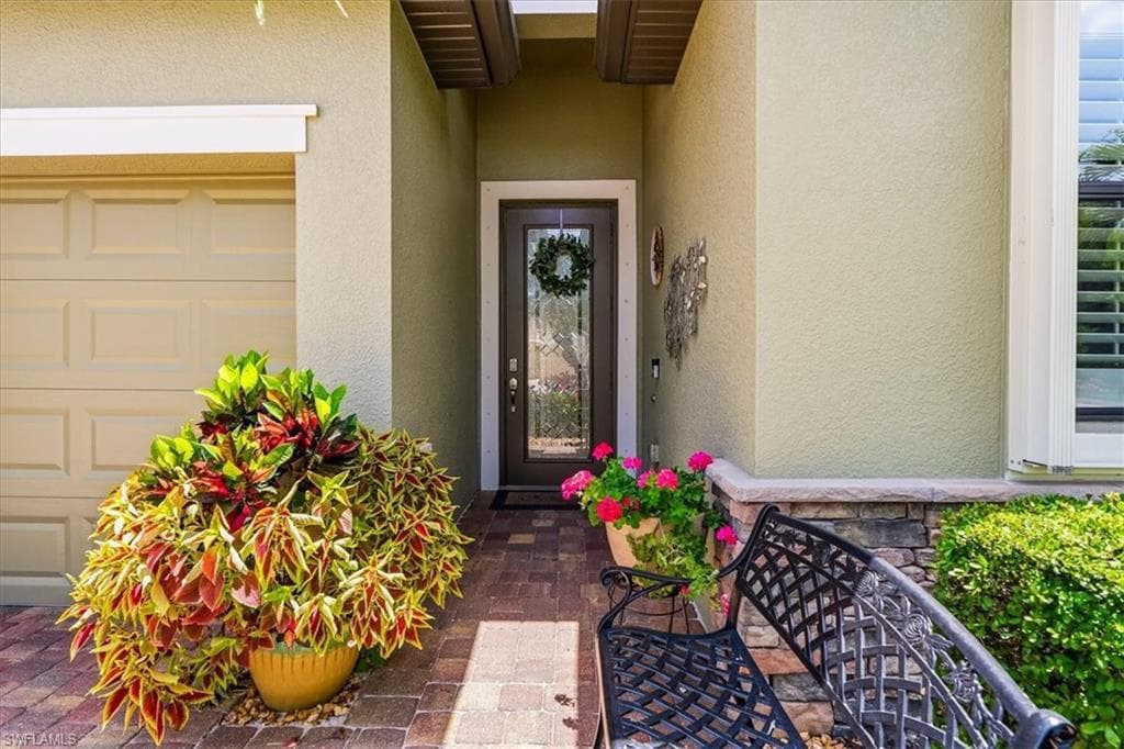 20503 Black Tree LN-4