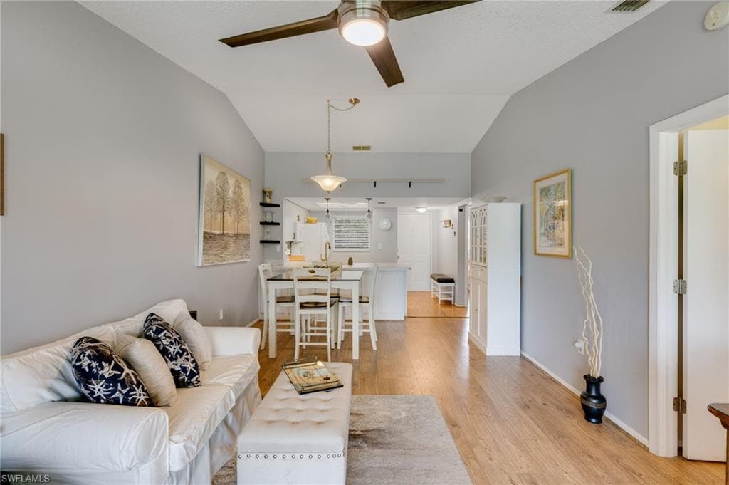 8160 Summerlin Village CIR 507-10