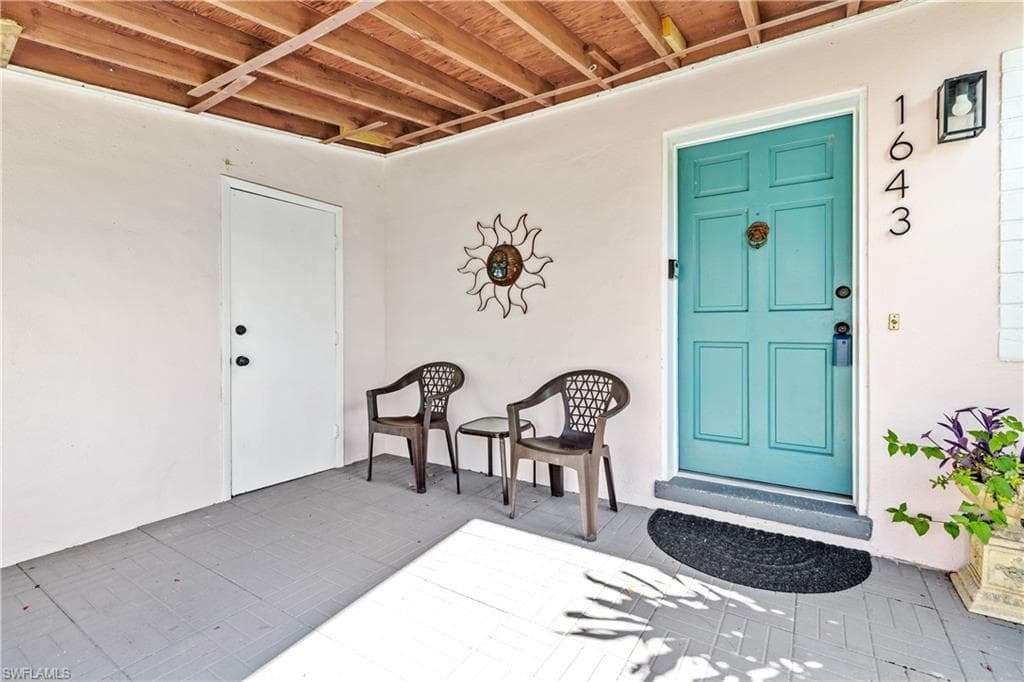 1643 Ricardo AVE-5