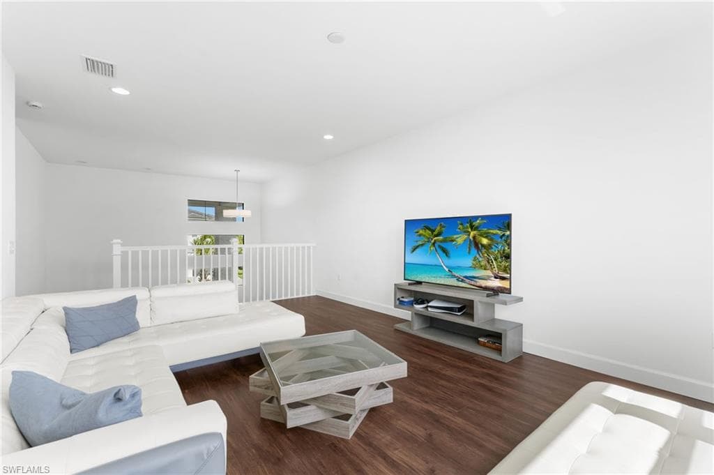 20557 Fair Oak LN-18
