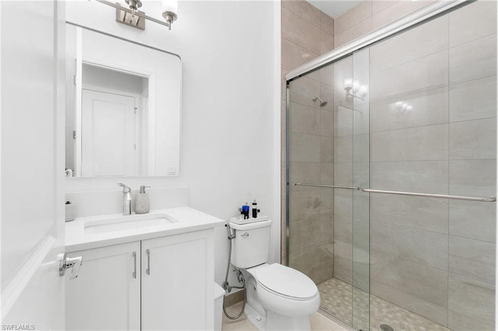 20557 Fair Oak LN-37