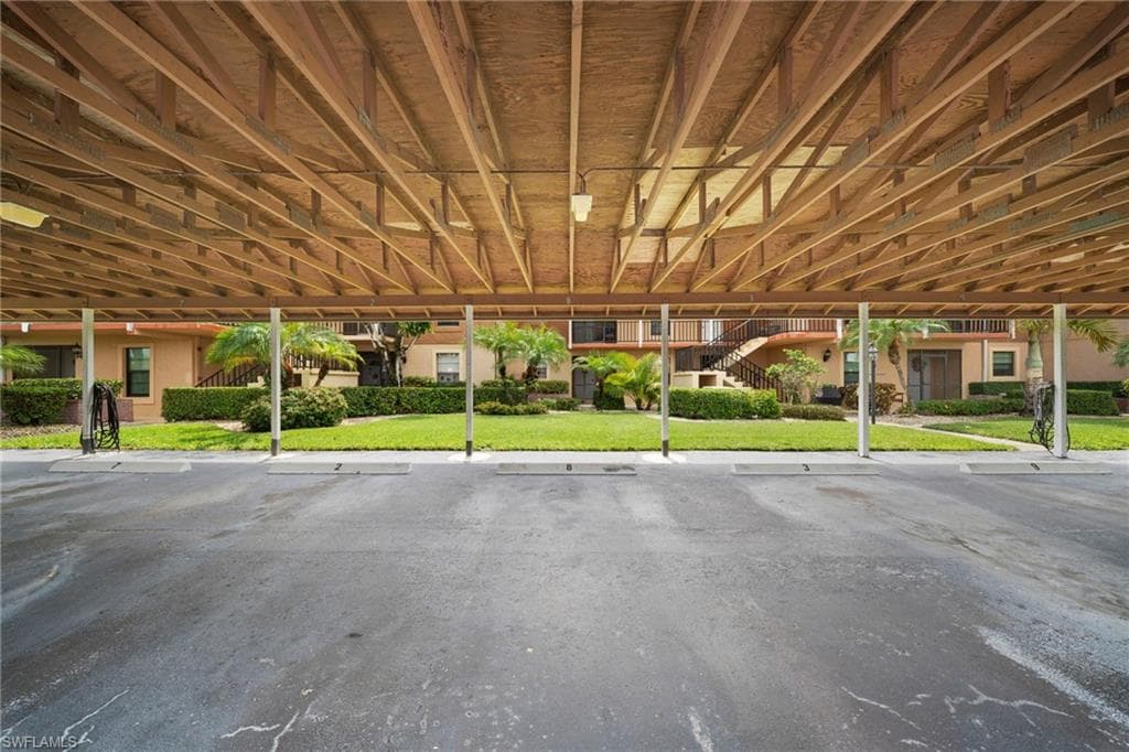 195 Cypress WAY E 8-36