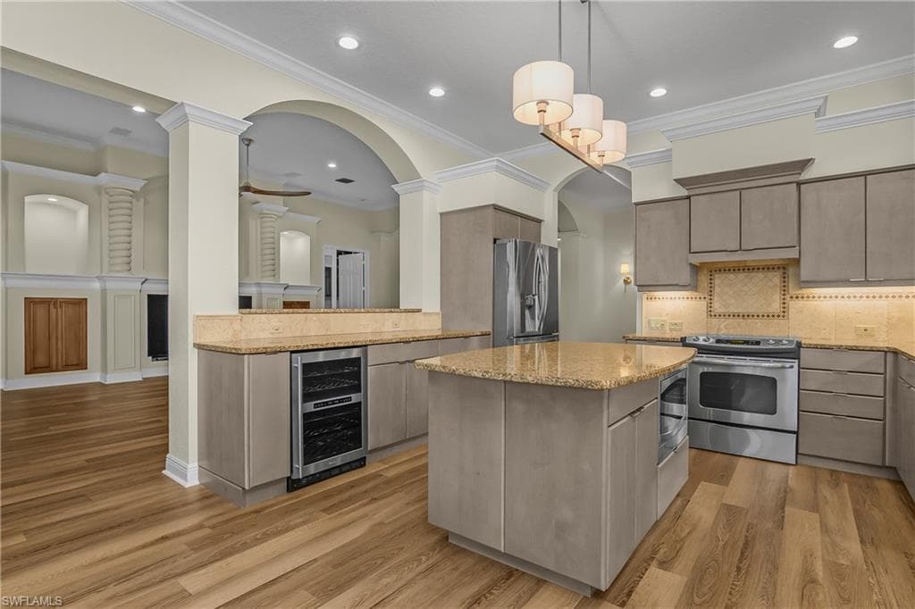 23331 Foxberry LN-18