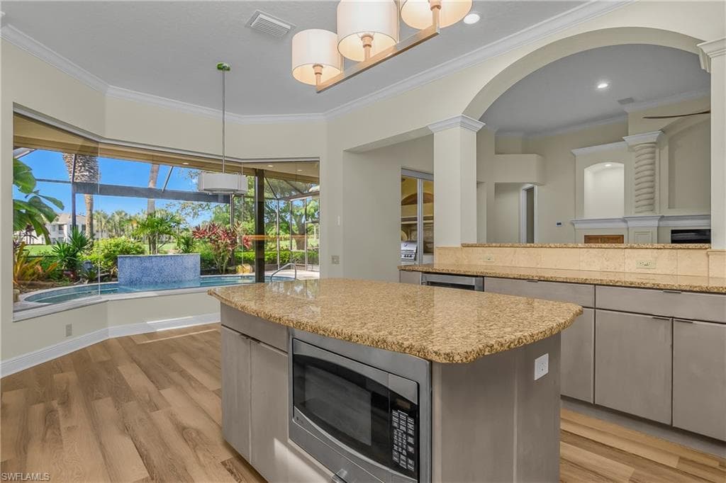 23331 Foxberry LN-19