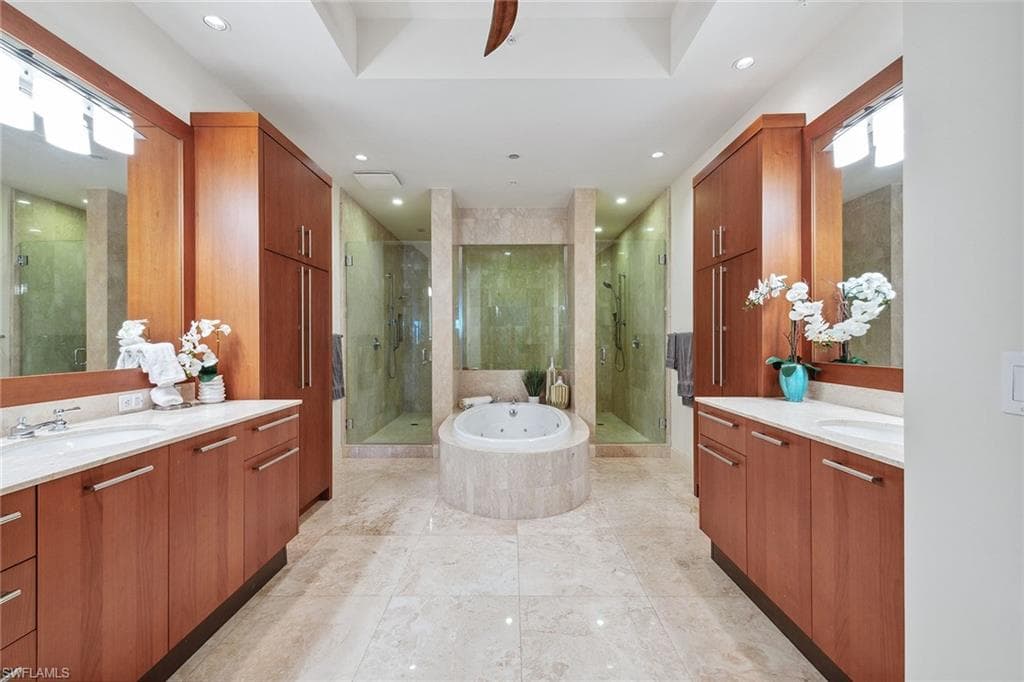 13675 Vanderbilt DR 1105-18