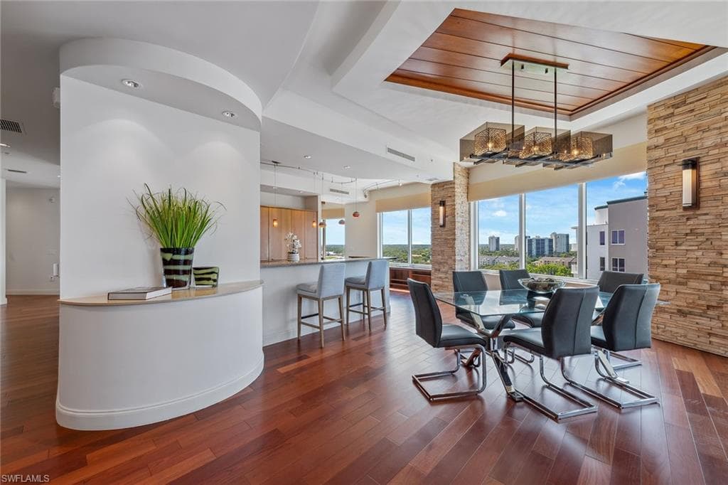 13675 Vanderbilt DR 1105-8