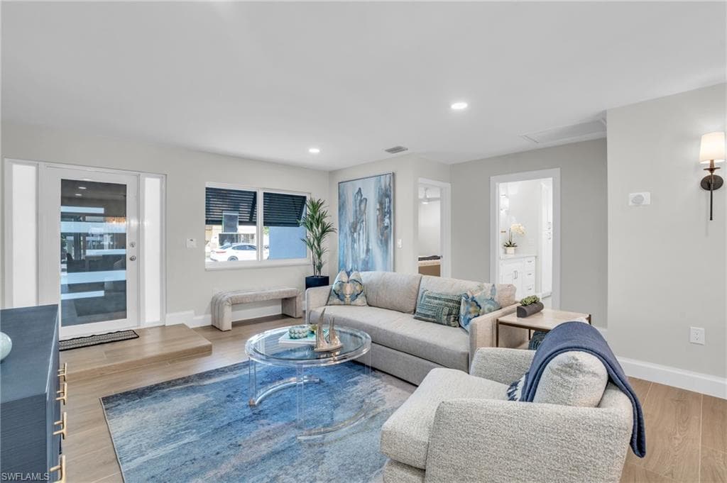 23 Palmview BLVD-9