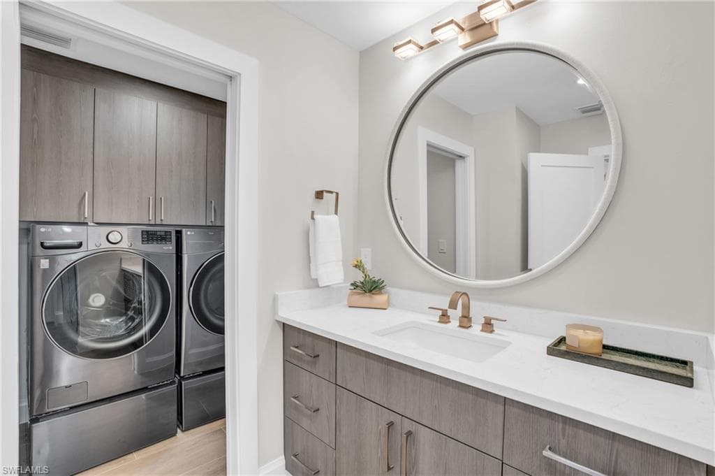 23 Palmview BLVD-24