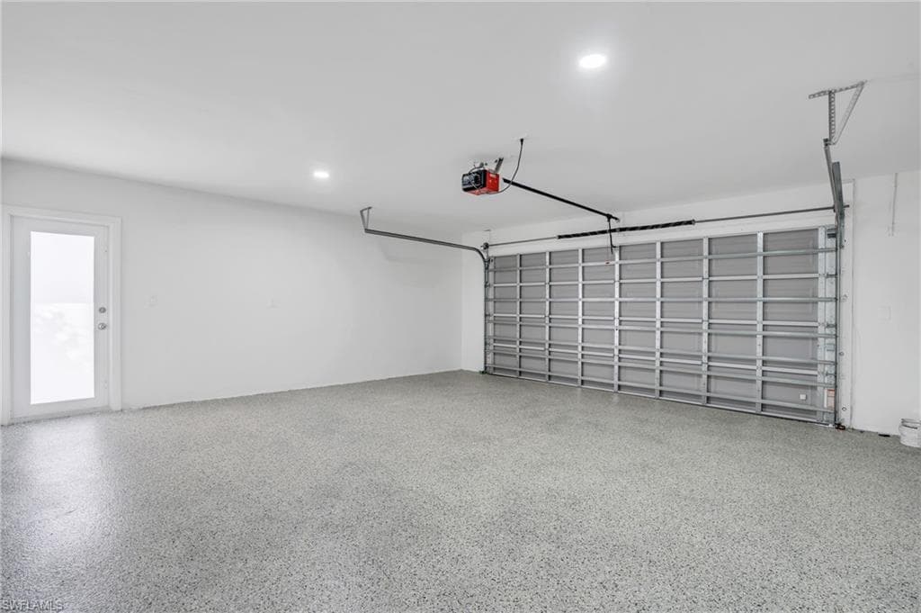 23 Palmview BLVD-30