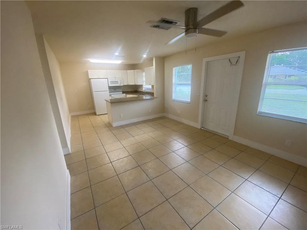 2217-2219 Violet DR 2219-3