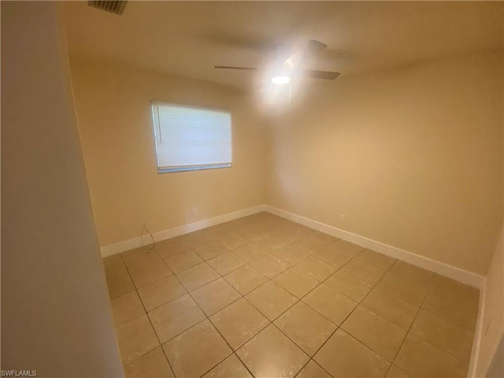 2217-2219 Violet DR 2219-8