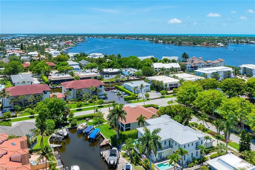 1435 Blue Point AVE 1435-15
