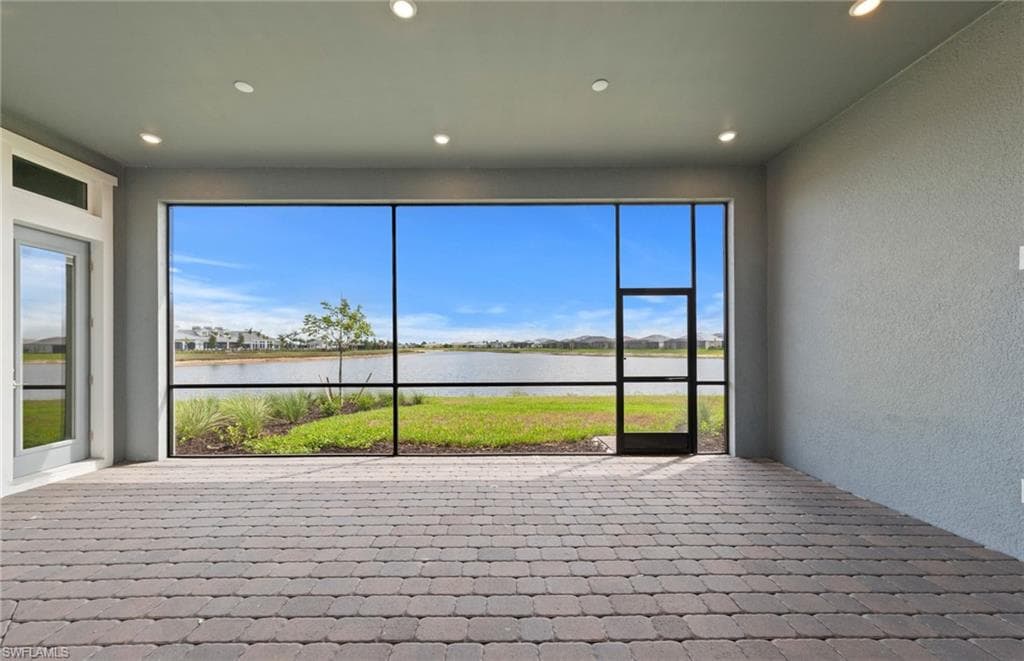 12533 Moonstone WAY-32