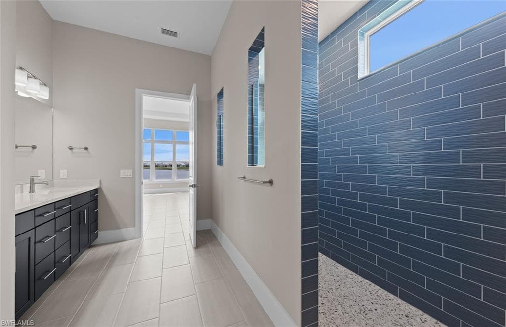 12533 Moonstone WAY-35