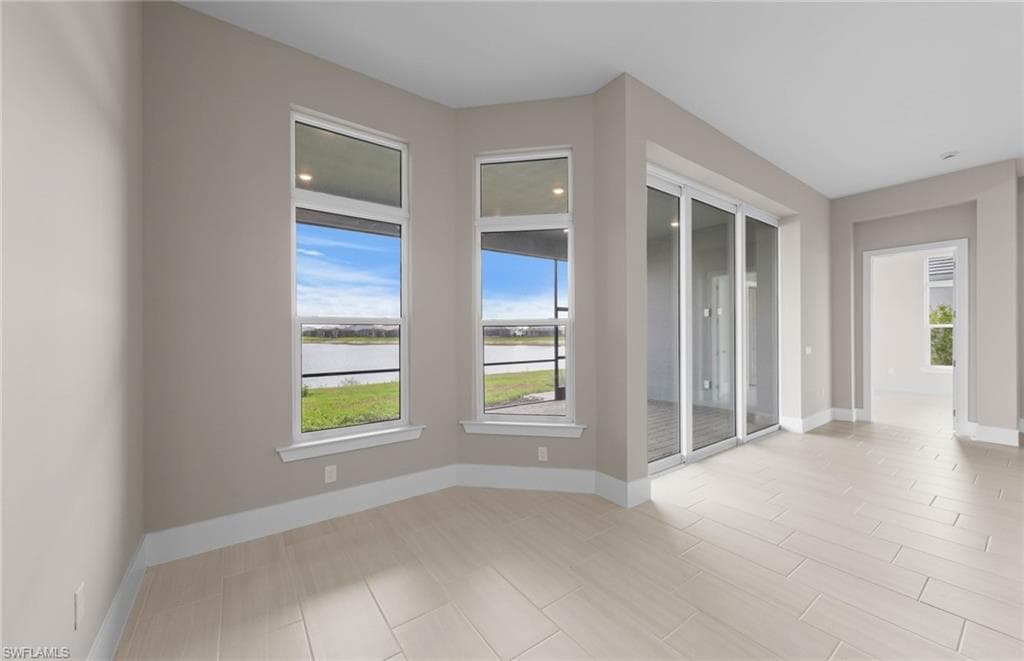 12533 Moonstone WAY-25
