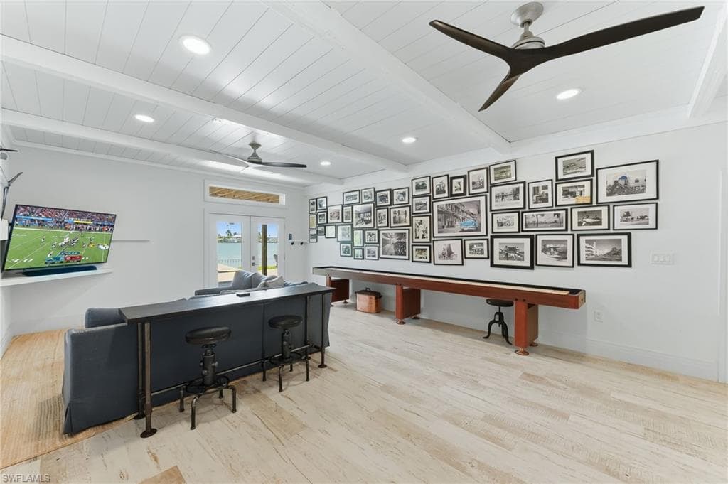 23 Pelican ST-36