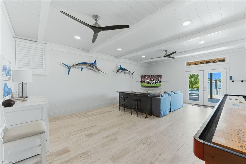 23 Pelican ST-37