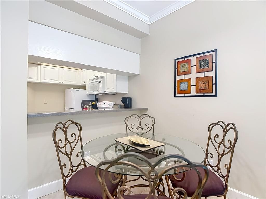 3323 Olympic DR 716-12