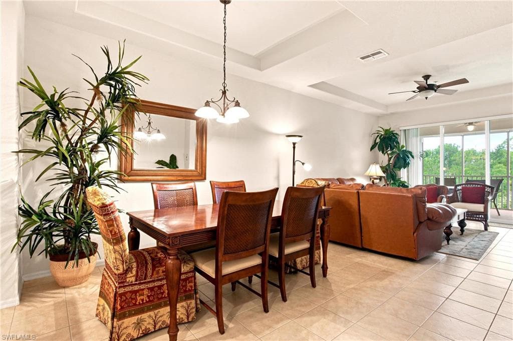 4874 Hampshire CT 303-13