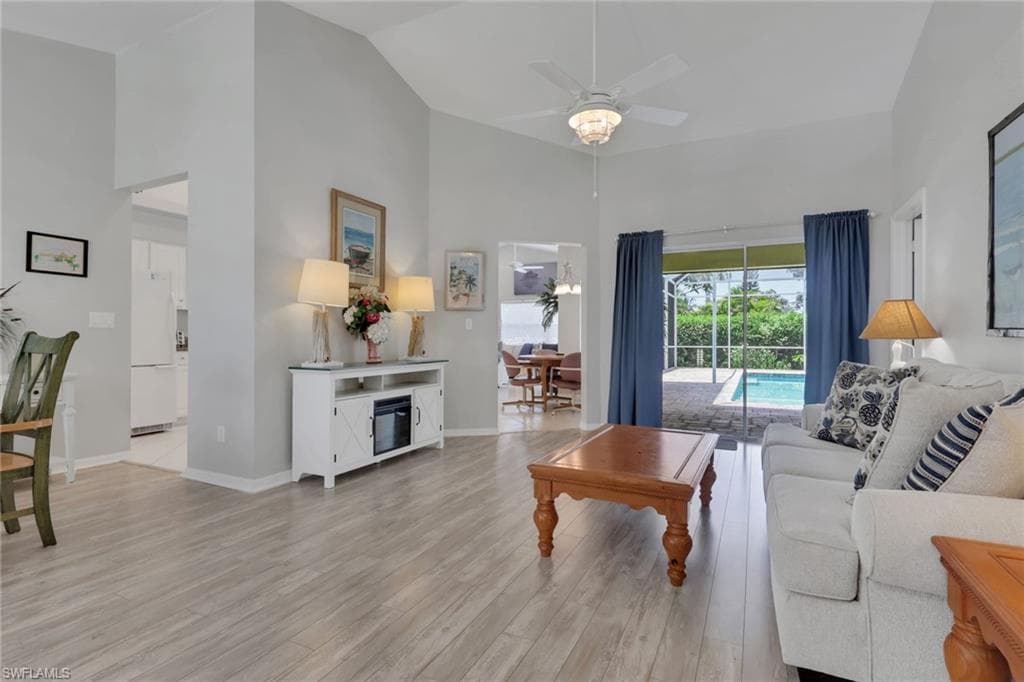 505 Raven WAY-13