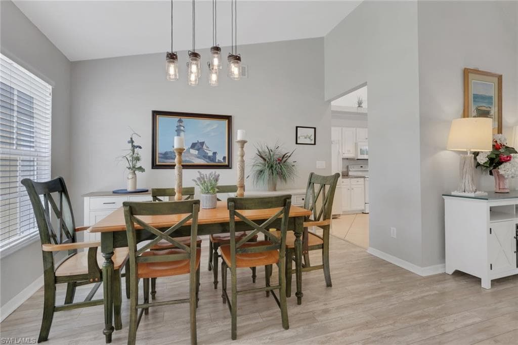 505 Raven WAY-15