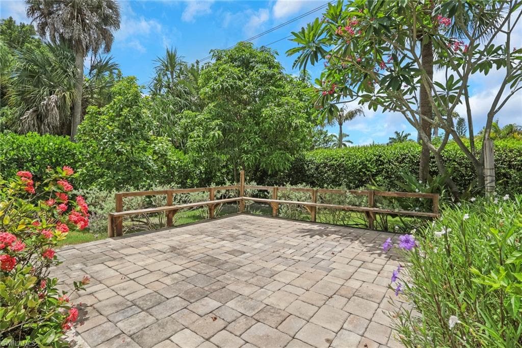 505 Raven WAY-31