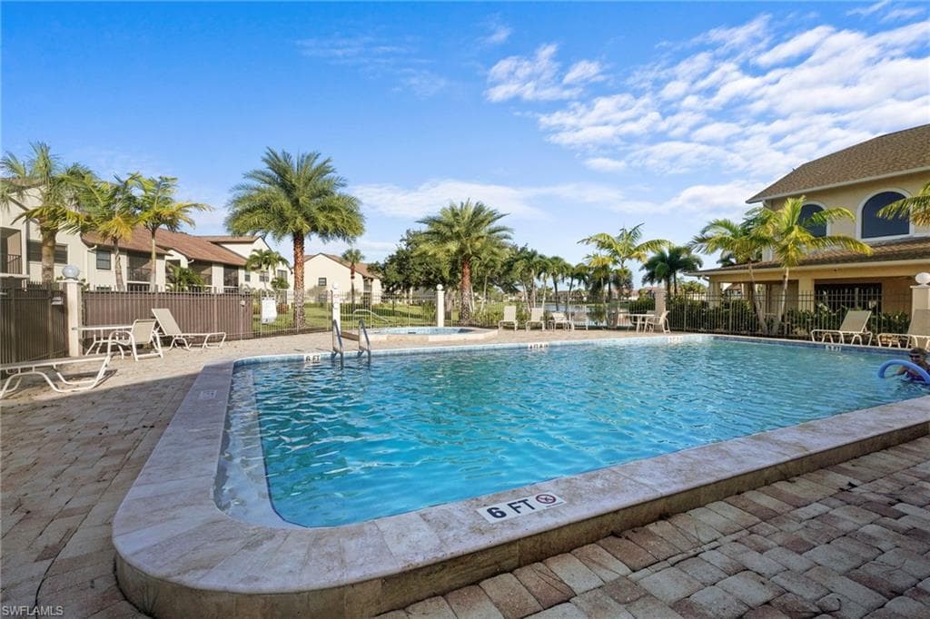 8302 Charter Club CIR 6-46