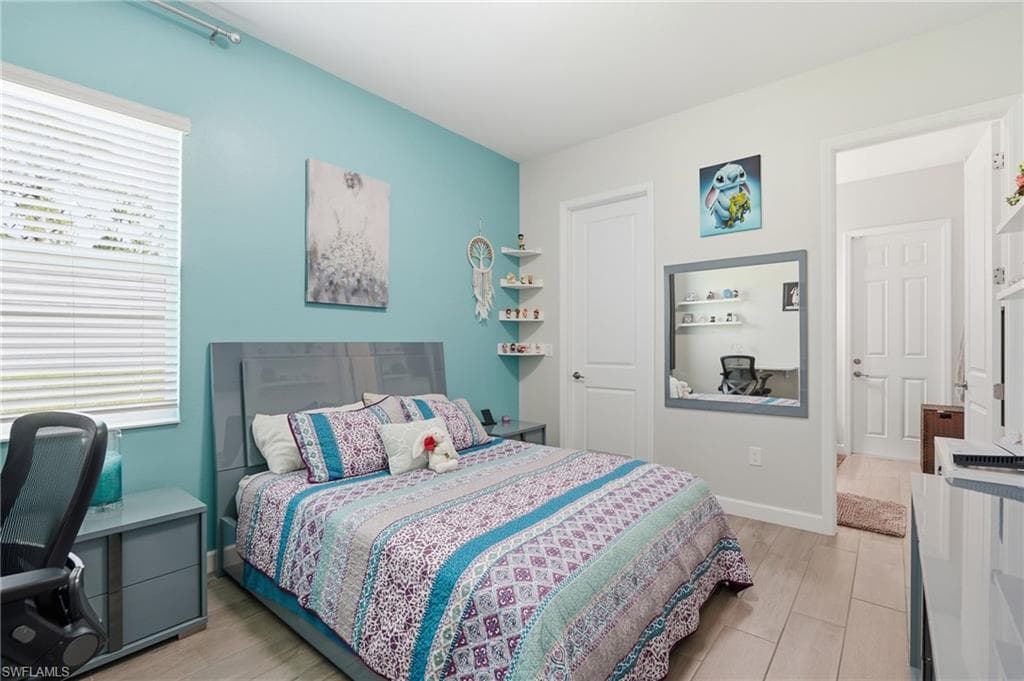 17040 Serengeti CIR-20