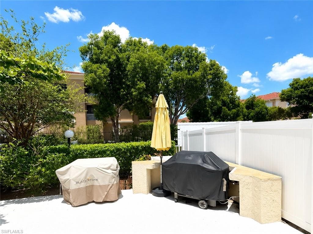 1517 51st LN 201-22