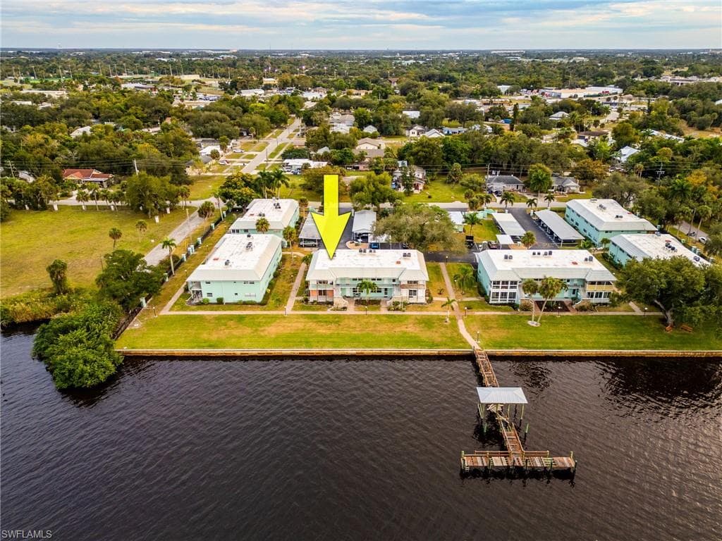 3225 E Riverside DR 31C-38