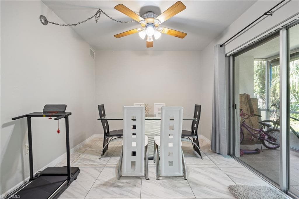 2828 Jackson ST B3-16