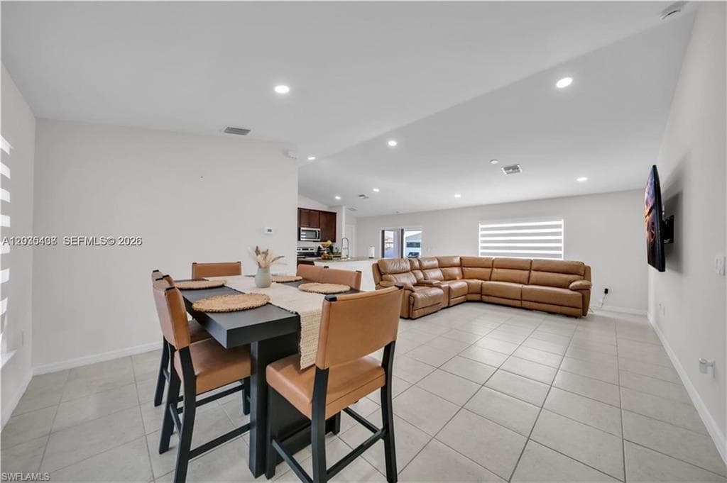 1105 NW 24th PL-3