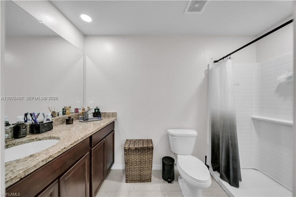1105 NW 24th PL-15