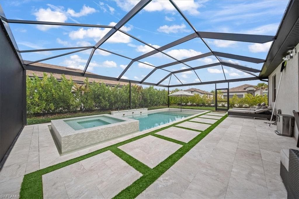 14470 Secret Garden CV-28