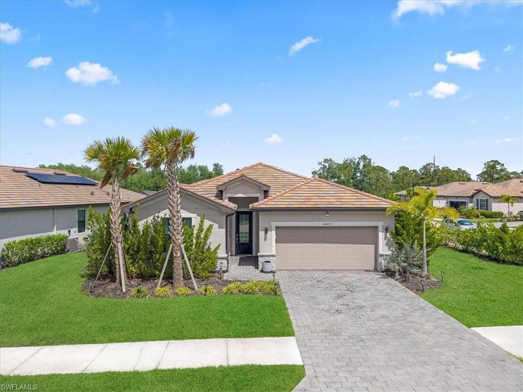 14470 Secret Garden CV-34