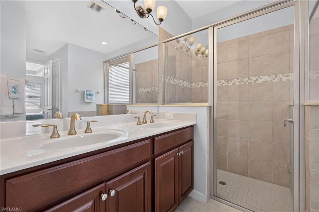 3000 Sunset Pointe CIR-19