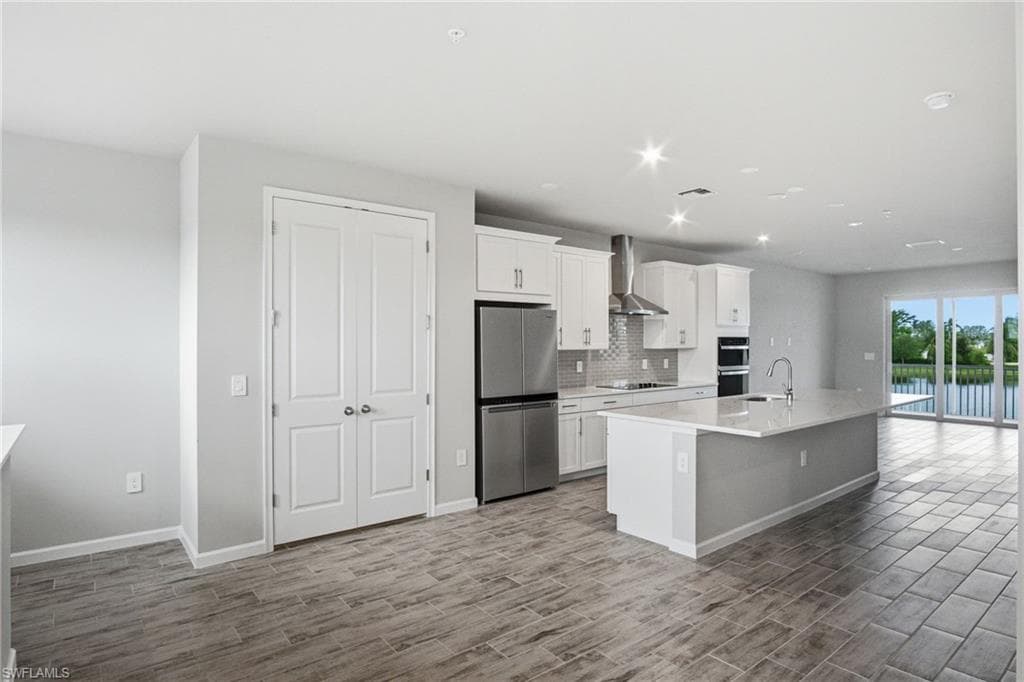4596 Arboretum CIR 202-14