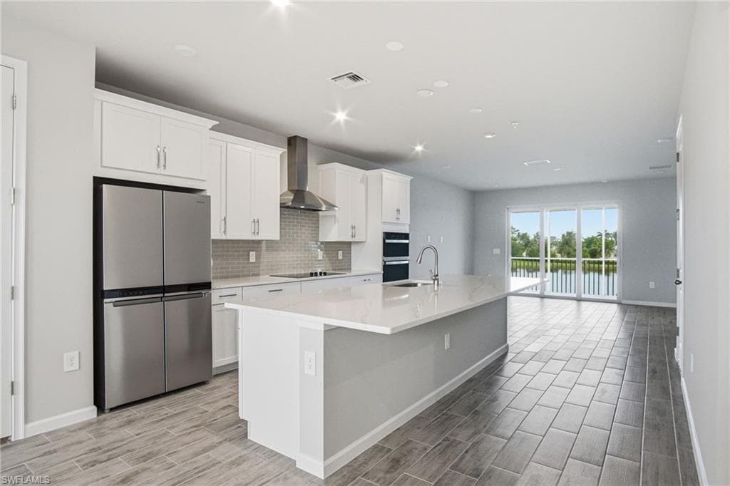 4596 Arboretum CIR 202-8