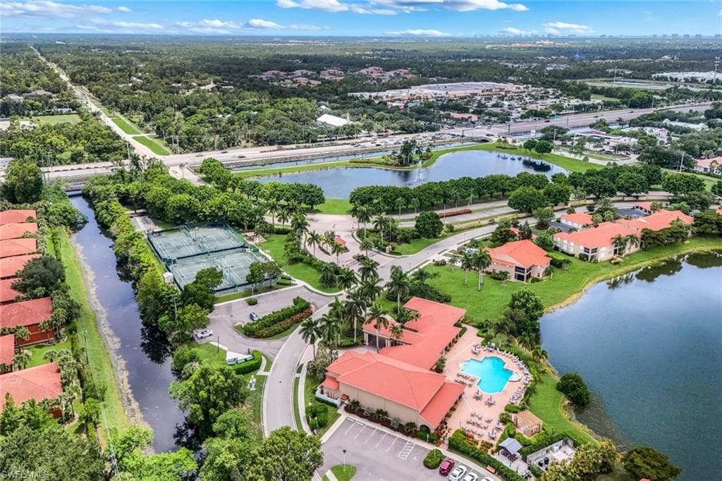 6384 Huntington Lakes CIR 103-32
