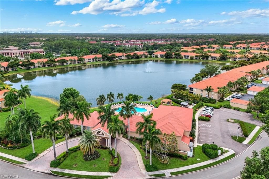 6384 Huntington Lakes CIR 103-30
