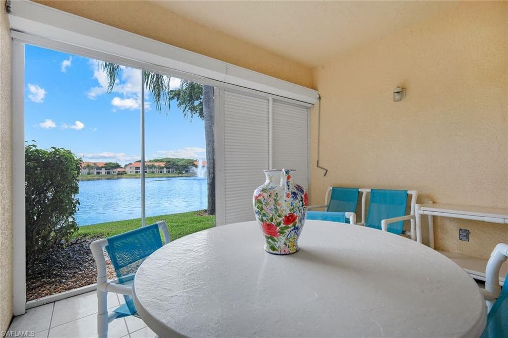 6384 Huntington Lakes CIR 103-19