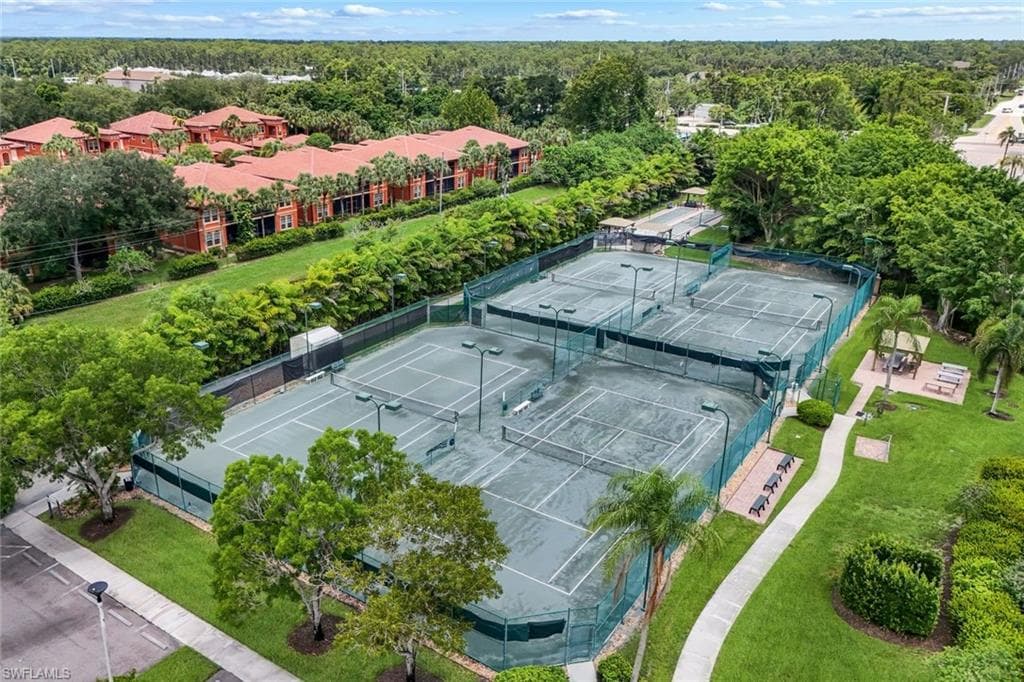 6384 Huntington Lakes CIR 103-35