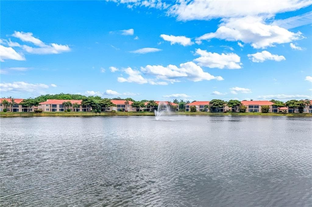 6384 Huntington Lakes CIR 103-21